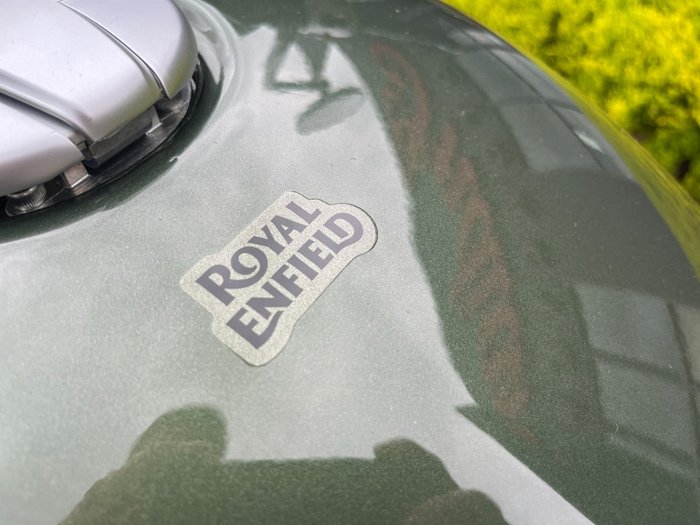 2026 Royal Enfield SUPER METEOR 650 Interstella Green