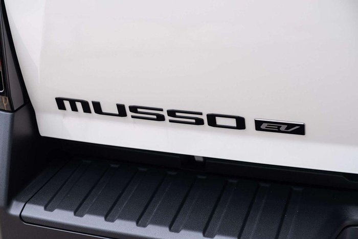 2026 KGM Musso EV 2WD Black Edge