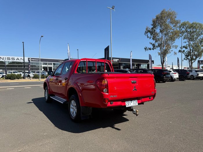 2014 Mitsubishi Triton GLX
