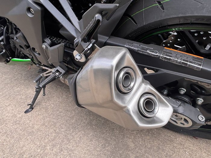 2025 Kawasaki 2025 Kawasaki 1000CC Z1000 SPORTS GREEN