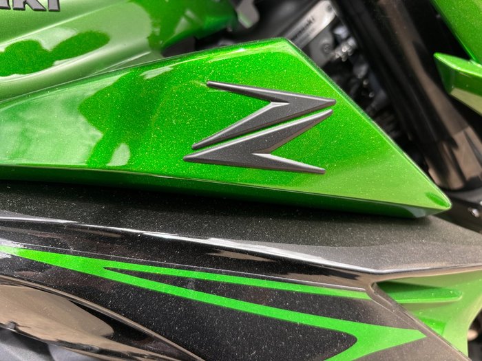 2025 Kawasaki 2025 Kawasaki 1000CC Z1000 SPORTS GREEN
