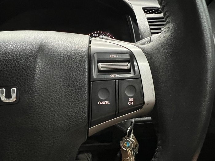 2013 Isuzu D-MAX SX MY12 4X4 Dual Range Splash White