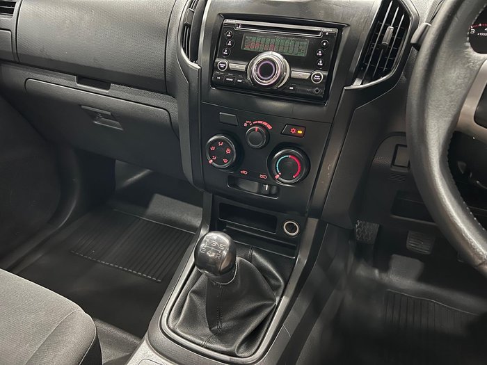 2013 Isuzu D-MAX SX MY12 4X4 Dual Range Splash White