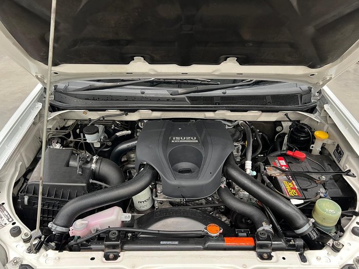 2013 Isuzu D-MAX SX MY12 4X4 Dual Range Splash White