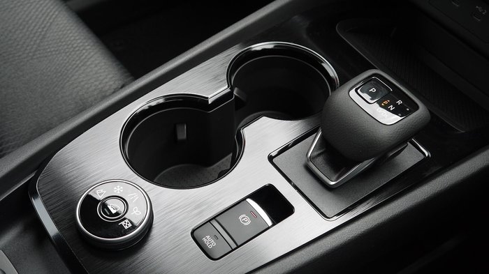 2026 Nissan X-TRAIL ST