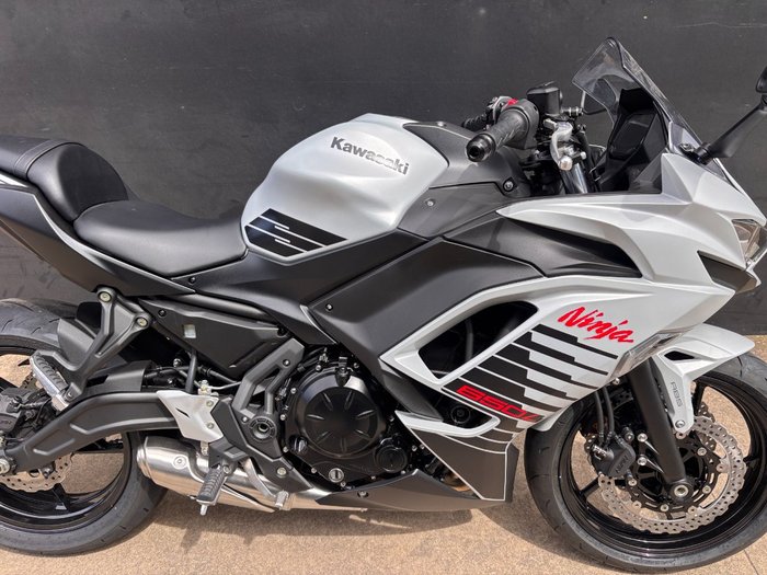 2026 Kawasaki 2026 Kawasaki 650CC NINJA 650 LAMS SILVER