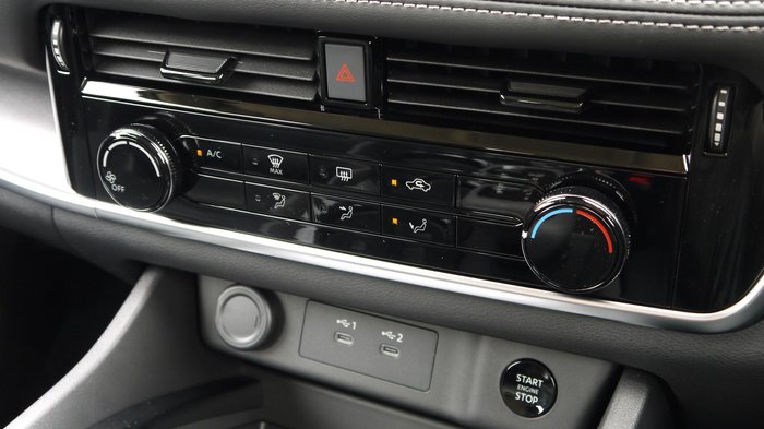 2026 Nissan X-TRAIL ST