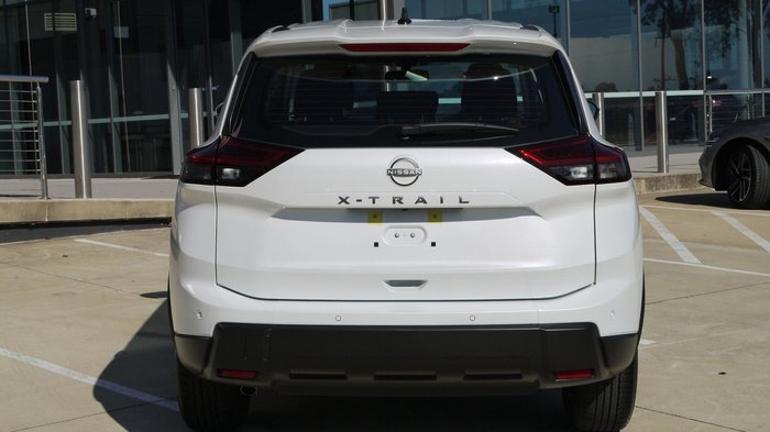 2026 Nissan X-TRAIL ST