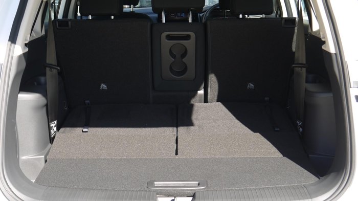 2026 Nissan X-TRAIL ST