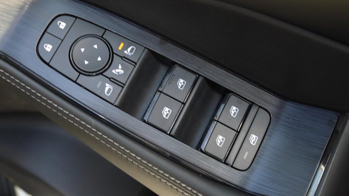 2026 Nissan X-TRAIL ST