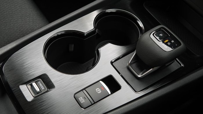 2026 Nissan X-TRAIL ST