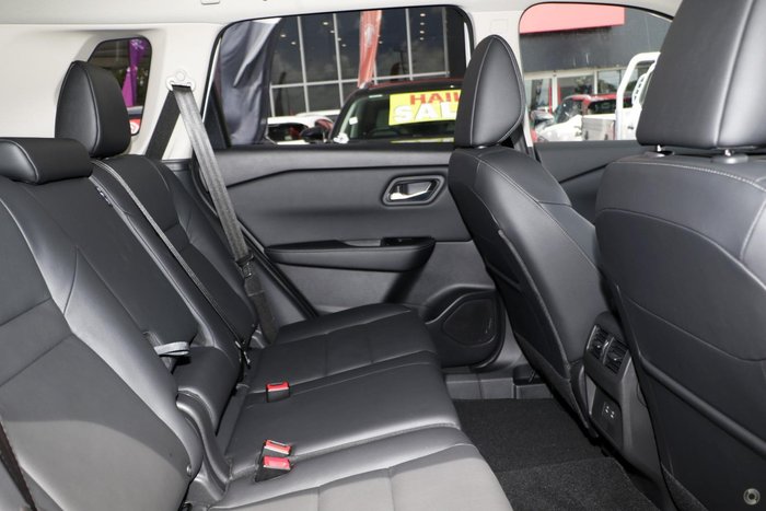 2026 Nissan X-TRAIL ST-L T33 MY26 Everest White