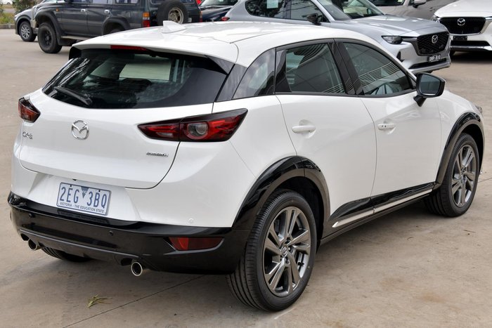 2025 Mazda CX-3 G20 Akari