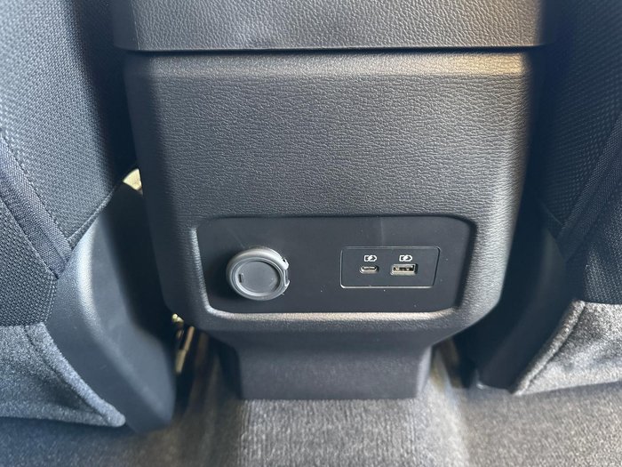 2025 Mitsubishi Triton GLX-R