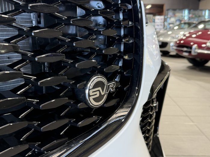 2024 Jaguar F-PACE SVR 575 Edition