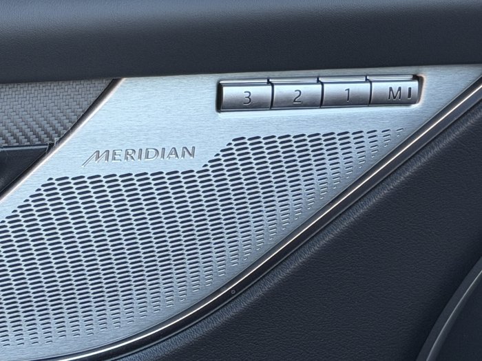 2024 Jaguar F-PACE SVR 575 Edition