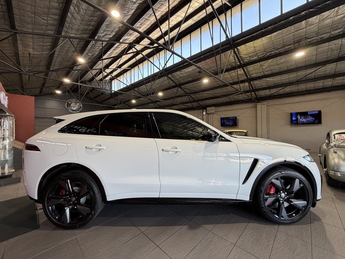 2024 Jaguar F-PACE SVR 575 Edition