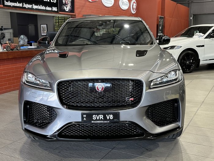 2019 Jaguar F-PACE SVR