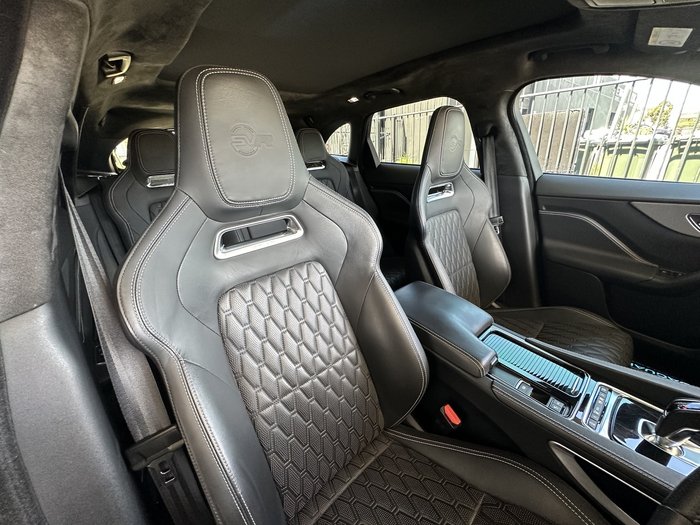 2019 Jaguar F-PACE SVR