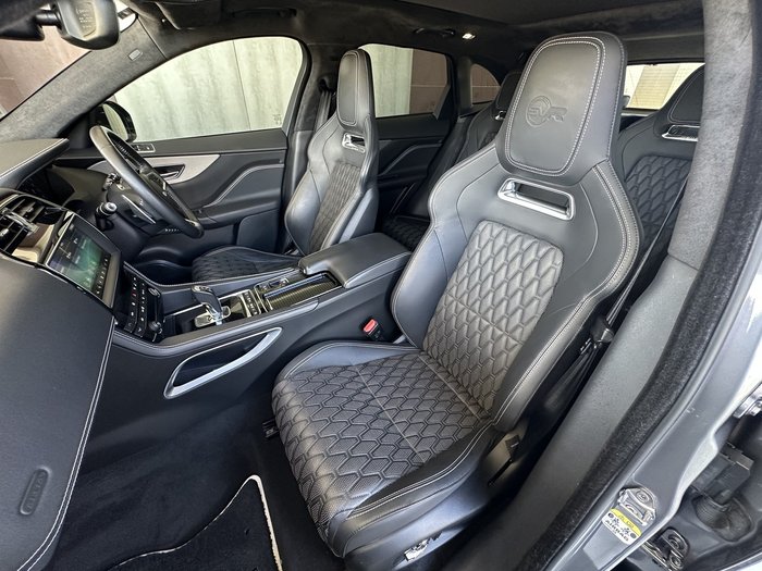 2019 Jaguar F-PACE SVR
