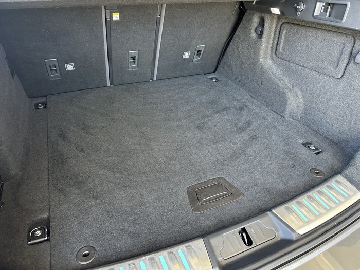 2019 Jaguar F-PACE SVR