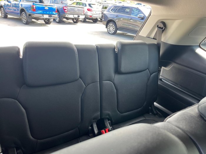 2025 Ford Everest Trend