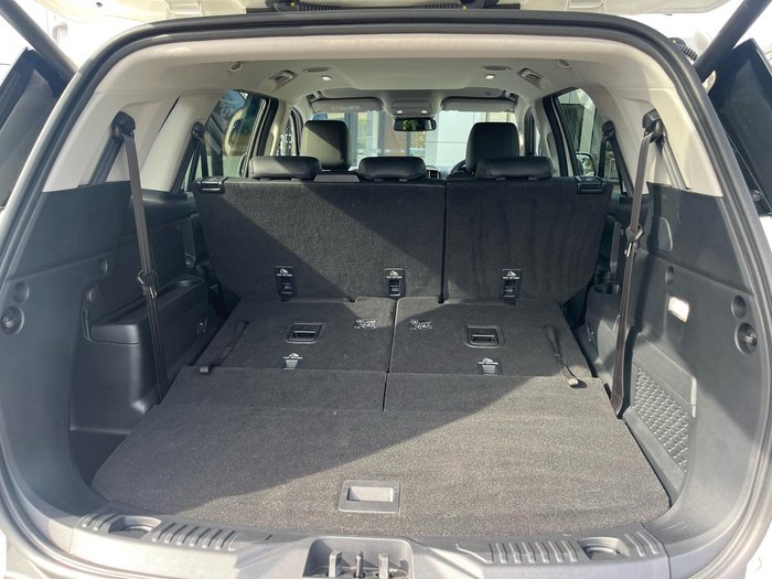 2025 Ford Everest Trend