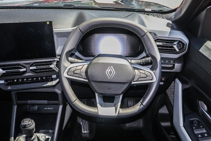 2025 Renault Duster Evolution