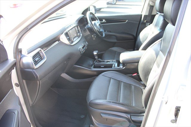 2017 Kia Sorento SLi