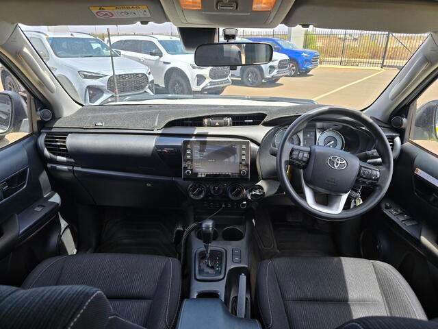 2023 Toyota Hilux 4x4 2.8L DSL D/C/C 6AT SR