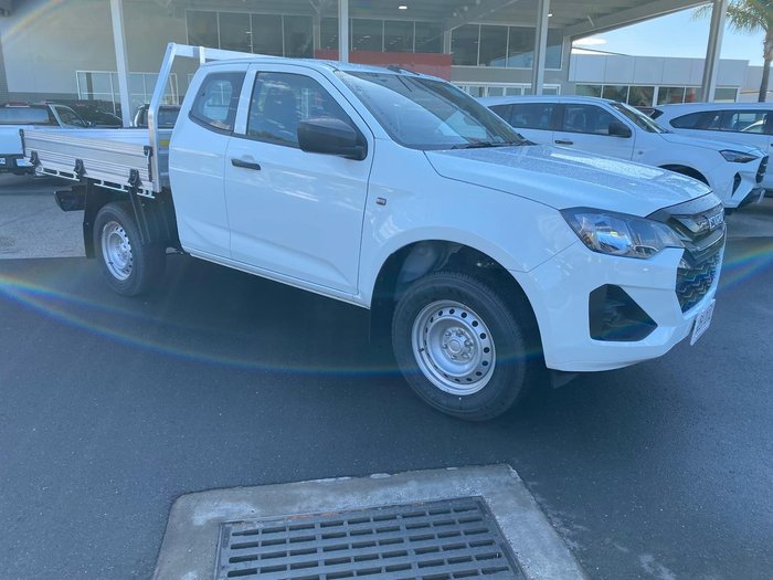 2025 Isuzu D-MAX SX High Ride