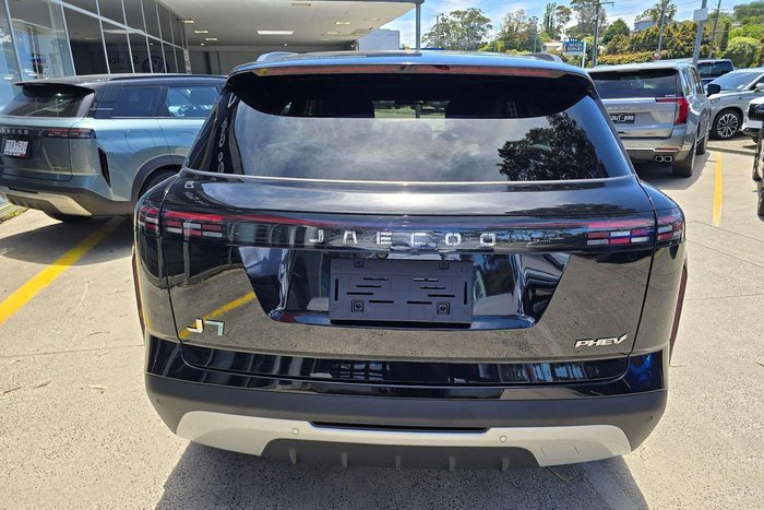 2025 Jaecoo J7 SHS Summit