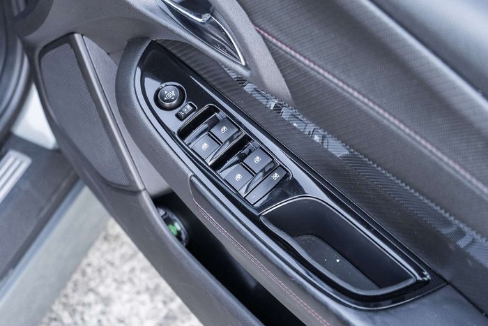 2016 Holden Commodore SV6 Black