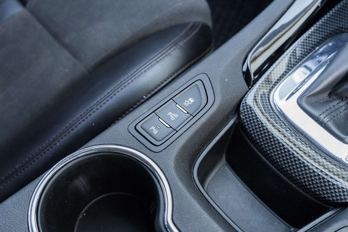 2016 Holden Commodore SV6 Black