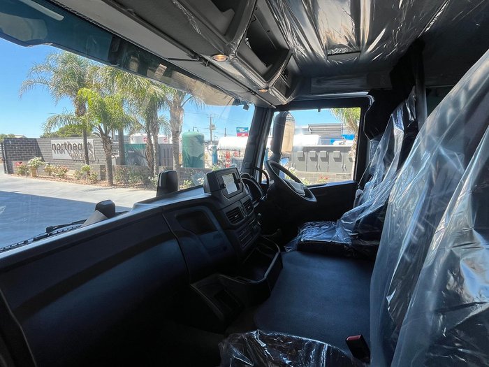 2025 Iveco S-Way AT600