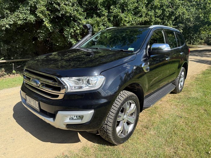 2017 Ford Everest Titanium