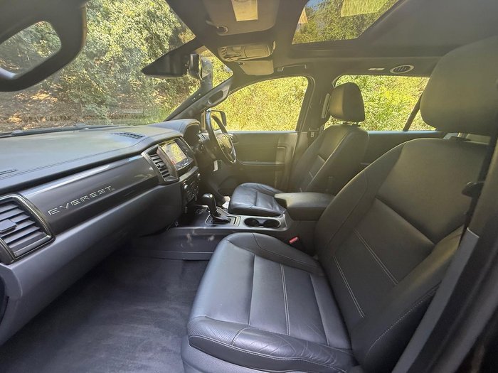 2017 Ford Everest Titanium