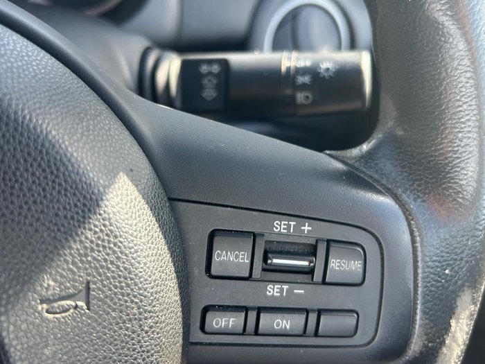 2014 Mazda 2 Neo Sport