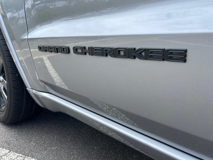 2019 Jeep Grand Cherokee Night Eagle