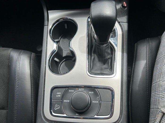 2019 Jeep Grand Cherokee Night Eagle