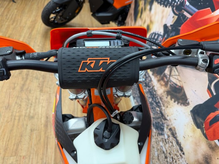 2025 Ktm 450 EXC-F CHAMPION EDITION ORANGE