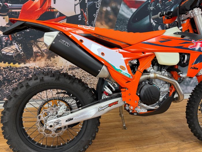 2025 Ktm 450 EXC-F CHAMPION EDITION ORANGE