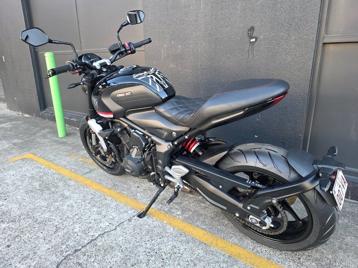 2021 Triumph TRIDENT 660 BLACK