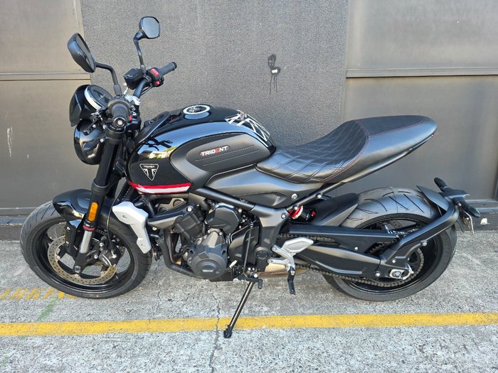 2021 Triumph TRIDENT 660 BLACK
