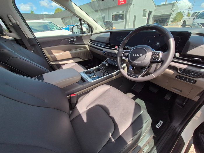 2024 Kia Carnival GT-Line Lite