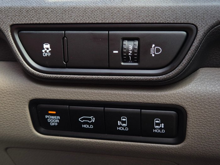 2024 Kia Carnival GT-Line Lite