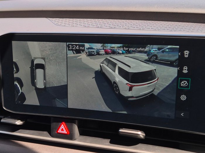 2024 Kia Carnival GT-Line Lite