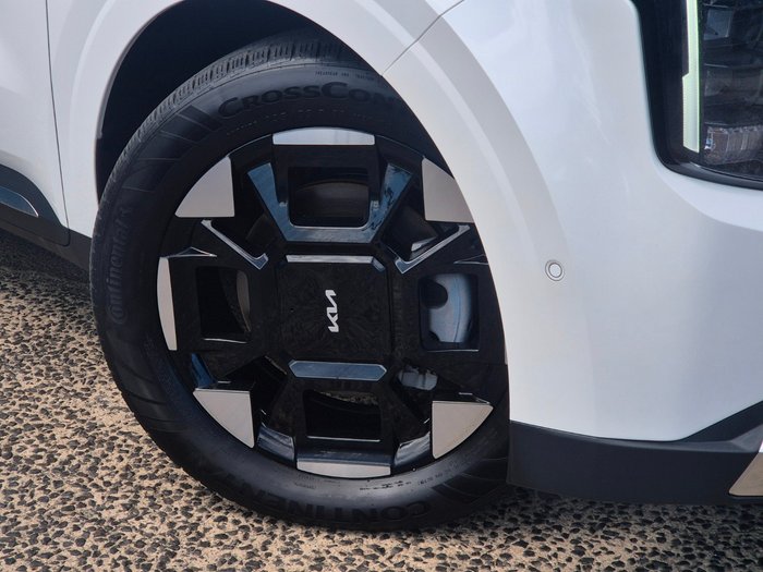 2024 Kia Carnival GT-Line Lite