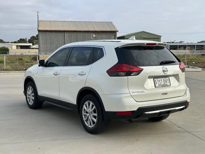 2022 Nissan X-TRAIL ST