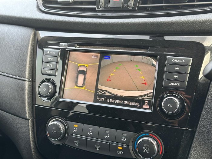 2022 Nissan X-TRAIL ST